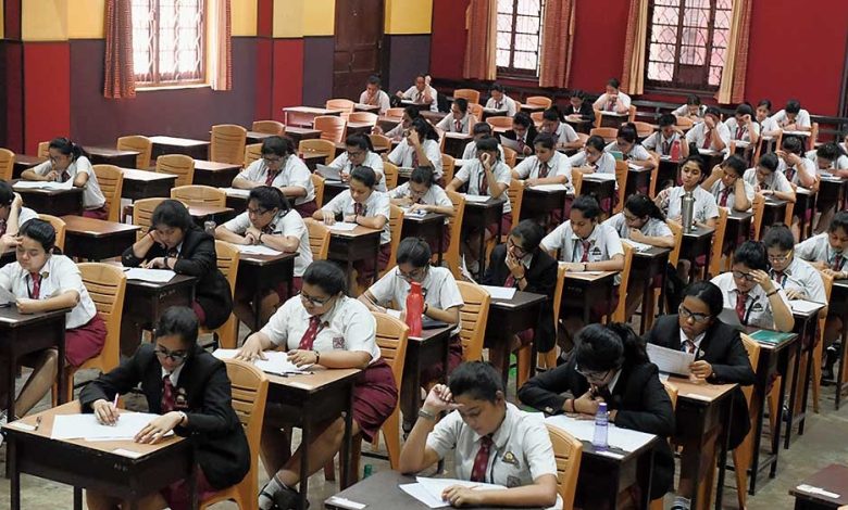 How long has the registration deadline for high school students been extended? Notice issued