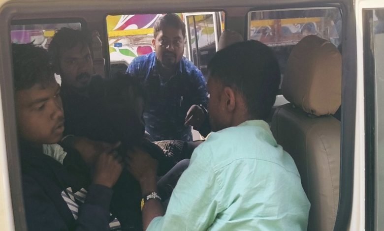 Zilla Parishad chief takes initiative to provide treatment for two injured students
