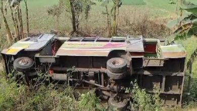 Terrible road accident in Nayanjuli, several injured