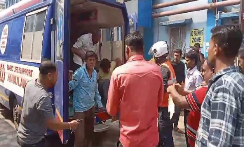 Road accident in Galsi on way back from Kumbh, nearly 27 injured