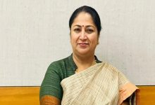delhi-sir-rekha-gupta-arvind-kejriwal-election-commission-notices
