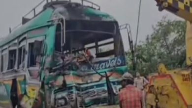 Two buses collide in Burdwan, 50 injured