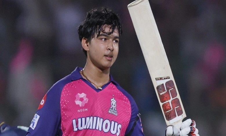 An example of glory in addition to scoring a century