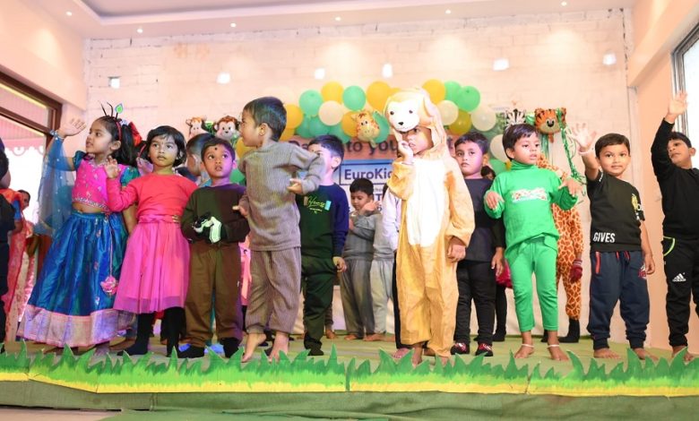 Jungle and wildlife come to the fore at the colorful event of the young and old