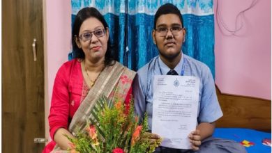 99.4% in ICSC, Hooghly's name shines on Rajdeep's achievement