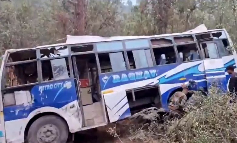 Another accident: Passenger bus loses control and falls into a ditch in Jammu and Kashmir