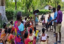 Tea workers surround factory in Dimdima tea garden demanding salary