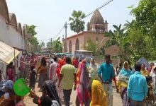 A unique example of harmony: Nearly five hundred year old temples and mosques coexist in Murshidabad and Hossainpur