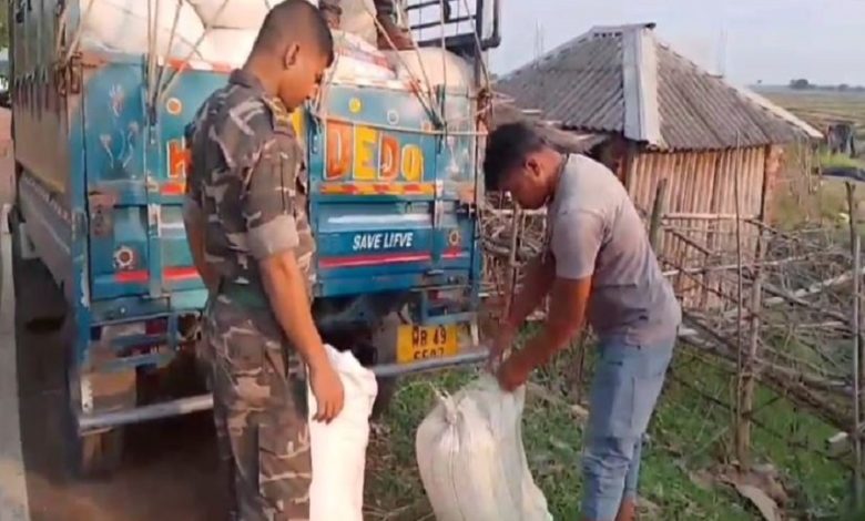 Police prevent smuggling of ration items to other states, 1 arrested