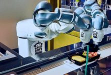 Robots are running restaurants! This is what is happening in reality, you will be surprised to know