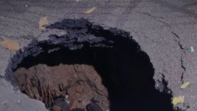 sudden-pothole-on-busy-park-street-municipality-takes-action