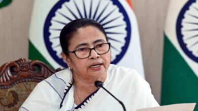 court-upholds-32000-teachers-jobs-mamata-banerjee-reaction