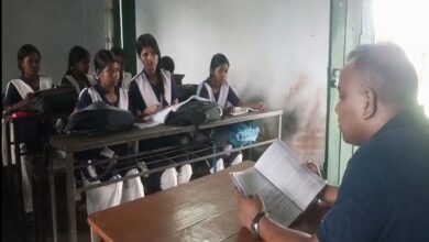 Asansol_higher-secondary-education-uncertain-due-to-teacher