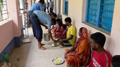 Indas Floods: Police Open Community Kitchen to Feed
