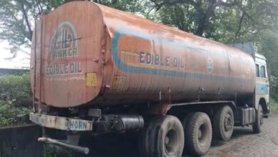 Illegal Oil: Police Raid Illegal Oil Cutting Unit in Nandkumar