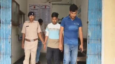 Youth Caught with Illegal Firearms in Gaighata