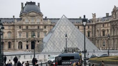 louvre-heist-napoleon-josephine-jewels-stolen