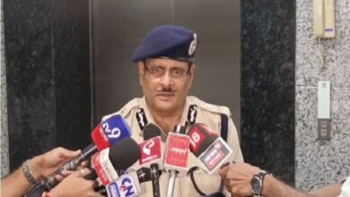 kolkata-kali-puja-preparation-meeting-green-firecracker-rules