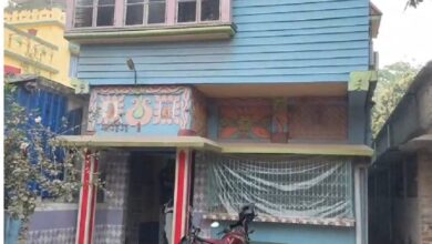 daredevil-robbery-in-kuliya-loot-of-lakhs-of-rupees-and-jewellery-at-gunpoint