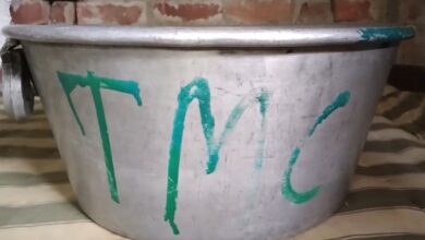 novel-public-outreach-in-dhubulia-ahead-of-polls-party-supporters-identified-by-their-utensils