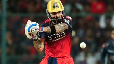 even-after-breaking-records-to-lead-his-team-to-victory-kohli-did-not-claim-the-credit-instead-following-the-win-he-put-his-teammates-in-the-spotlight