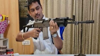 chameli-mukherjee-appointed-as-new-oc-of-kalighat-police-station-gautam-das-suspended-over-controversial-post