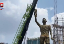 messi statue