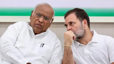 rahul-gandhi-and-mallikarjun-kharge-skip-independence